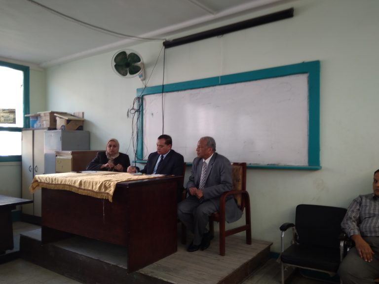 عميد كلية التمريض يستقبل رئيس الجامعة لبحث إحتياجات الكلية