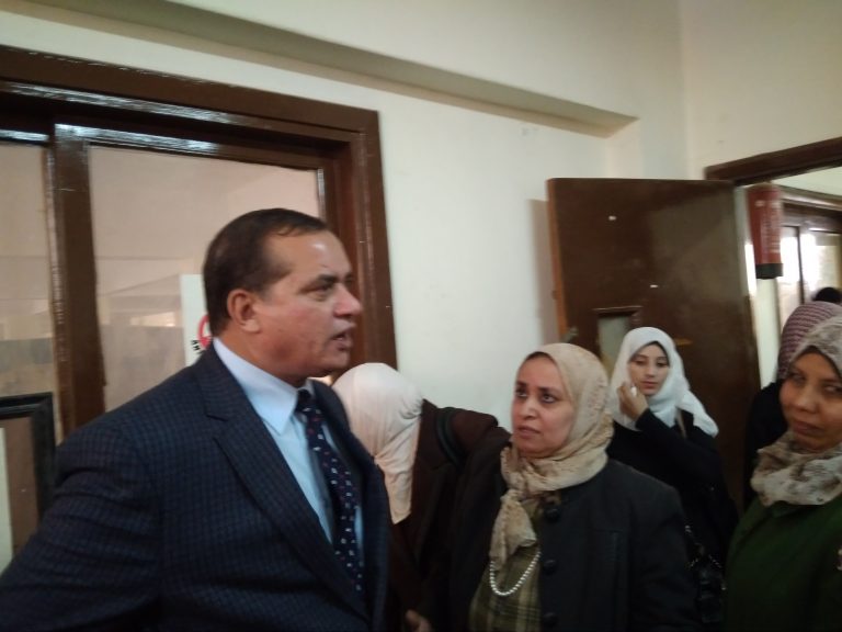 رئيس جامعة سوهاج يتابع نشاط الإعتماد والجودة بكلية التمريض