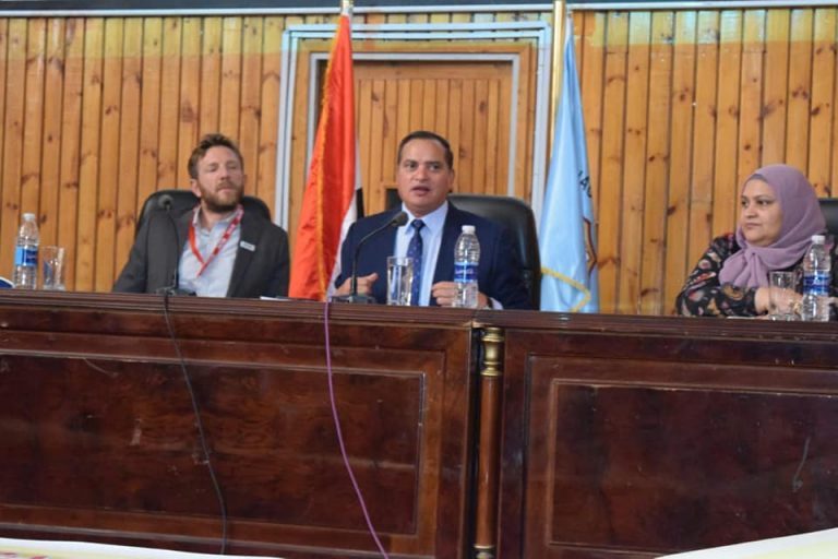 منح مجانيه من المجلس الثقافي البريطاني لجامعه سوهاج