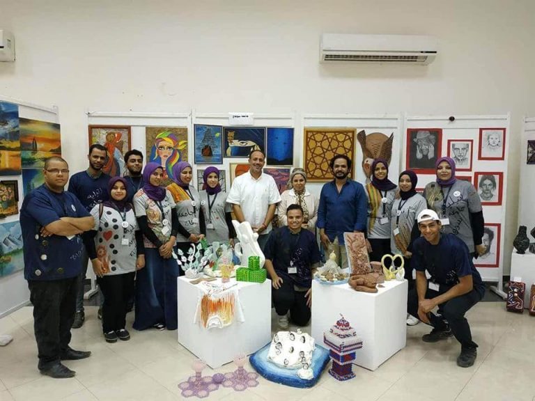 جامعة سوهاج تشارك بمعرض للفنون وعرض مسرحى فى مهرجان تقييم مراكز فنون الجامعات