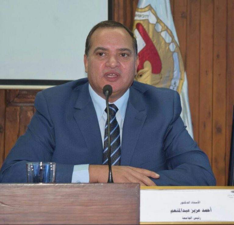 جوهر وعاكف يختتمان مهرجان ‘‘حكاية نصر‘‘ علي ارض جامعة سوهاج