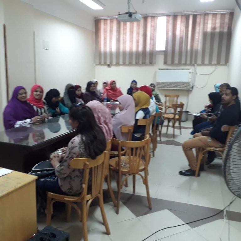 عقد الدورة التدريبية لتمريض المبتسرين