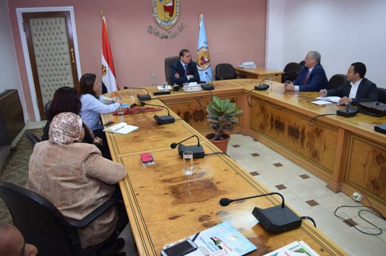 مارس المقبل.. افتتاح مركز التطوير المهني بجامعة سوهاج بالتعاون مع الجامعة الامريكية