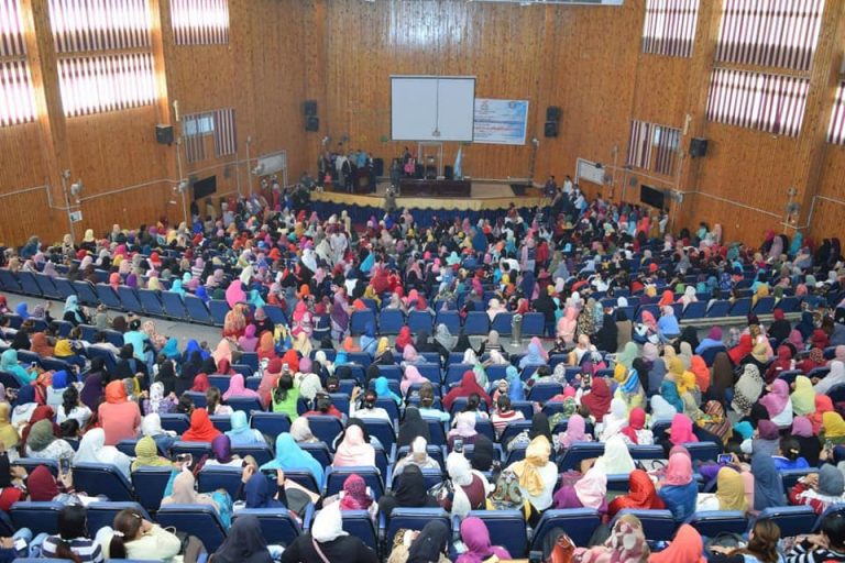 جامعة سوهاج تستضيف المتقدمات لوظيفة الرائدة الريفية بالمحافظة