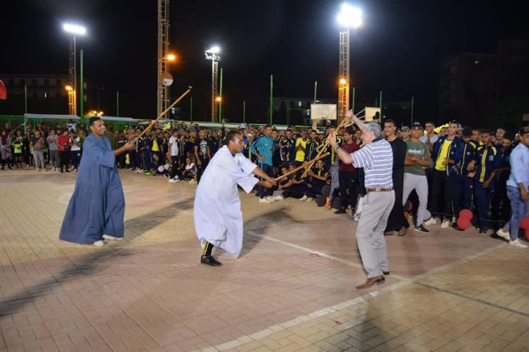 عزيز يشهد “حفلة سمر” معسكر “أبوبكر الصديق” بجامعة سوهاج.