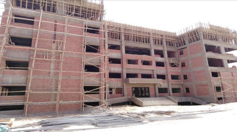 اسناد مبني مستشفي الطوارئ الجديد بجامعة سوهاج الي جهاز الخدمة الوطنية