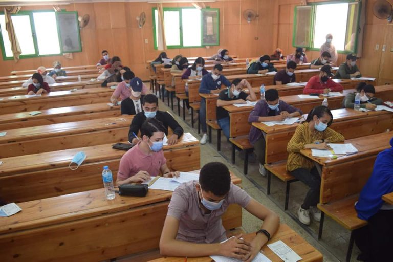 ٦٥ ألف طالب وطالبة بجامعة سوهاج ينتهون من ماراثون امتحانات نهاية العام الدراسي