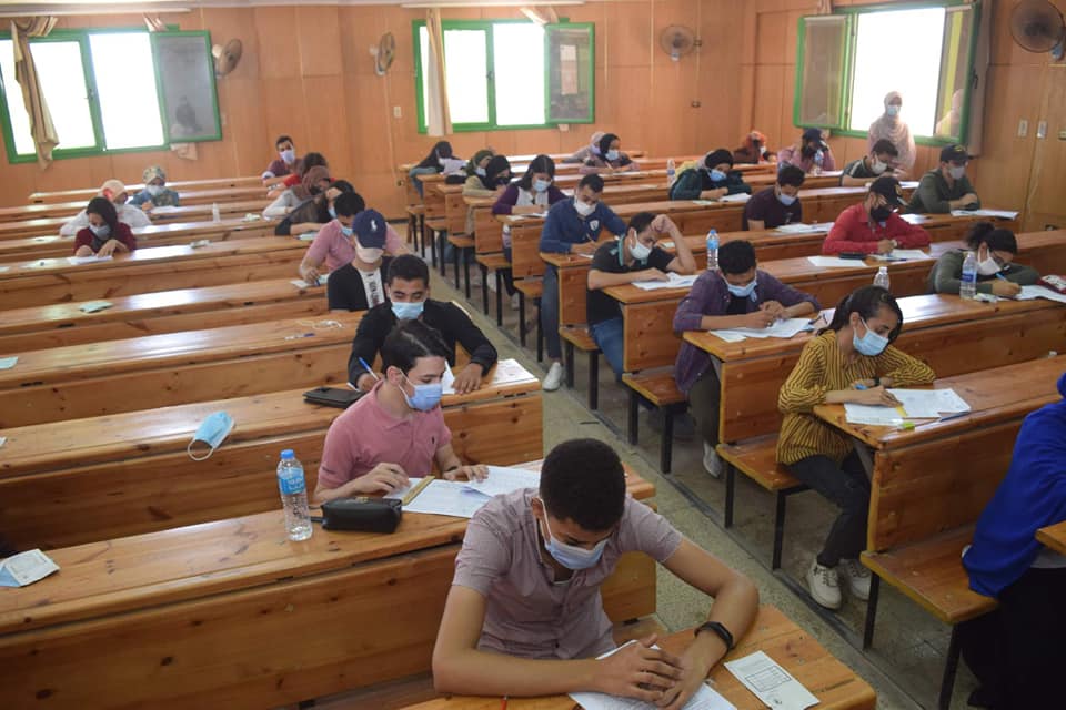 ٦٥ ألف طالب وطالبة بجامعة سوهاج ينتهون من ماراثون امتحانات نهاية العام الدراسي