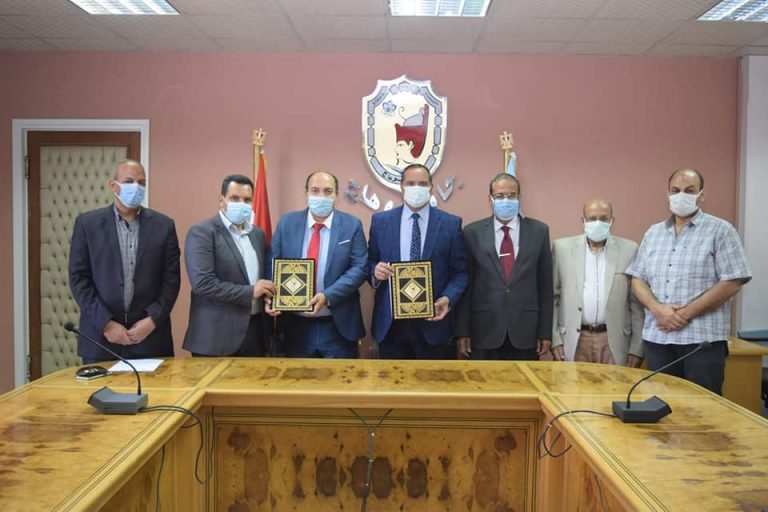 إعتماد أول معمل للتبريد و التكييف وتطبيقات الطاقة الجديدة و المتجددة بجامعة سوهاج