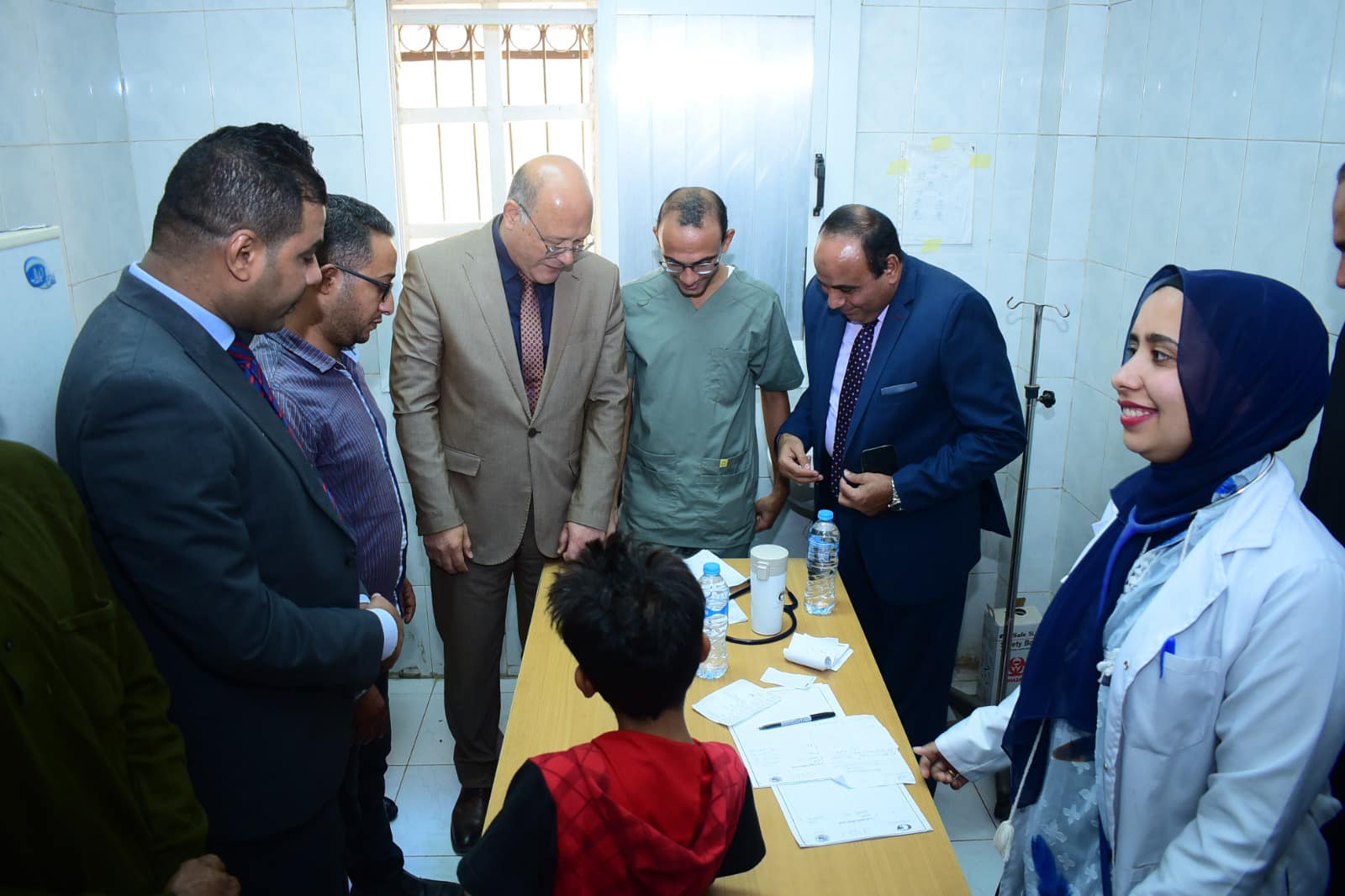 تنفيذاً للمبادرة الرئاسية بداية.. قافلة جامعة سوهاج التنموية بقريه اقصاص بالمراغه تعالج ٧٦٦ مواطن وتفحص ٥٩٤ حيوان وتنظم ندوات توعويه لبناء الانسان المصري