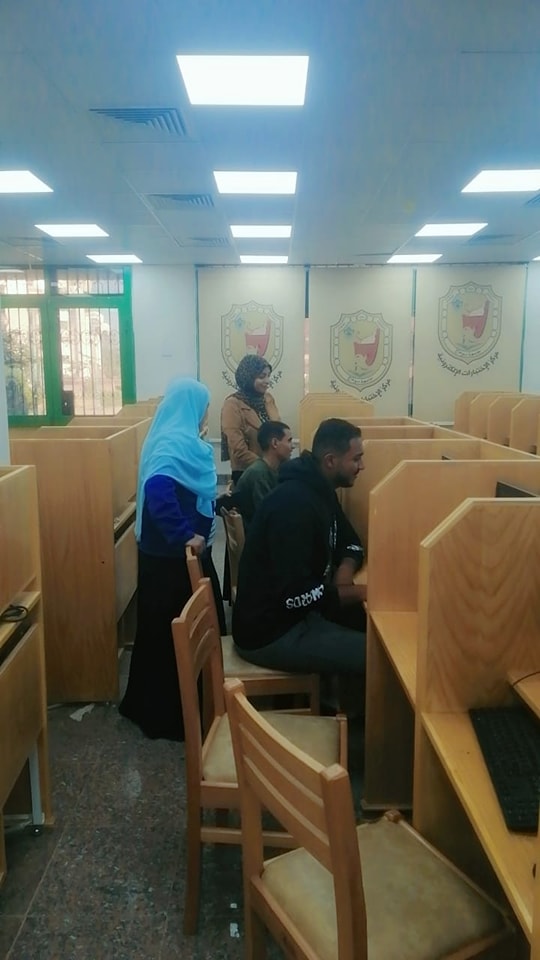 بدء ماراثون الامتحانات الفصليه للفرقه الثانيه بالمعهد الفني للتمريض