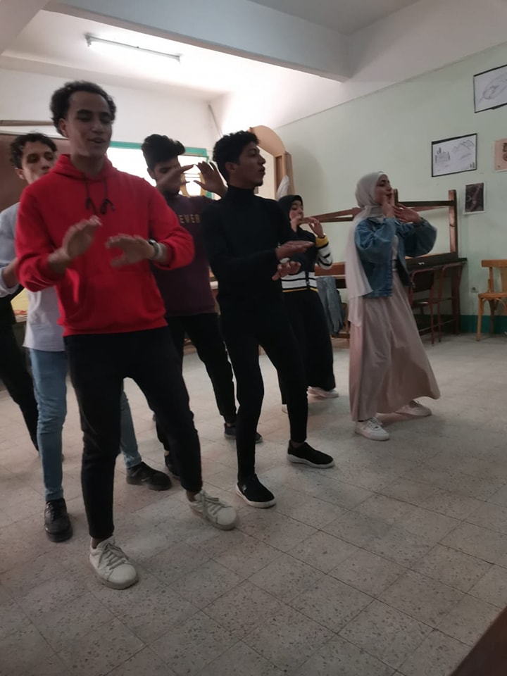 تمريض سوهاج تبدأ تدريبات الأسمار للطلبة والطالبات