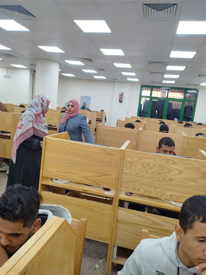 مواصلة ماراثون الإمتحانات بكلية التمريض