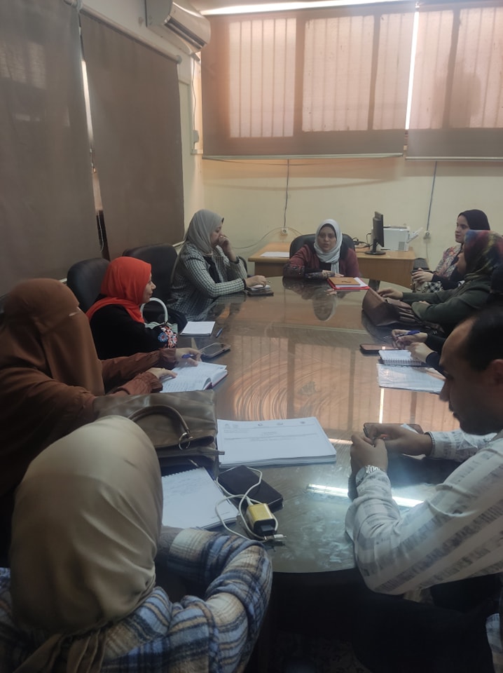 عقد الاجتماع الدوري لمنسقي الجودة بالاقسام العلمية بوحدة ضمان الجوده