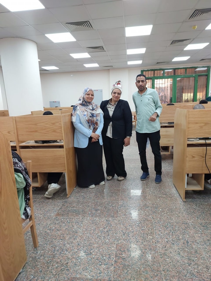 استمرار ماراثون الإمتحانات لطلاب كليه التمريض