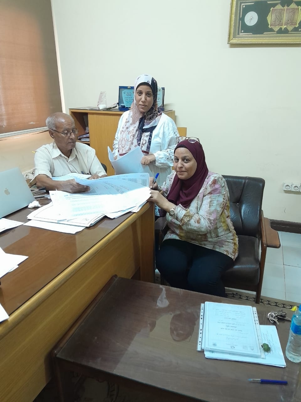 اعتماد نتيجة الفرقة الثالثة لطلاب كليه التمريض