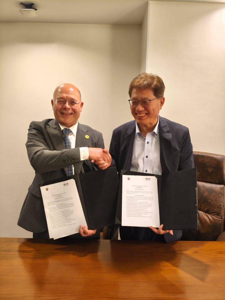 استمرارا لتعزيز روابطها العالمية..جامعة سوهاج توقع مذكرة تفاهم مع جامعة Woosong الكورية للتعاون الأكاديمي والبحثي