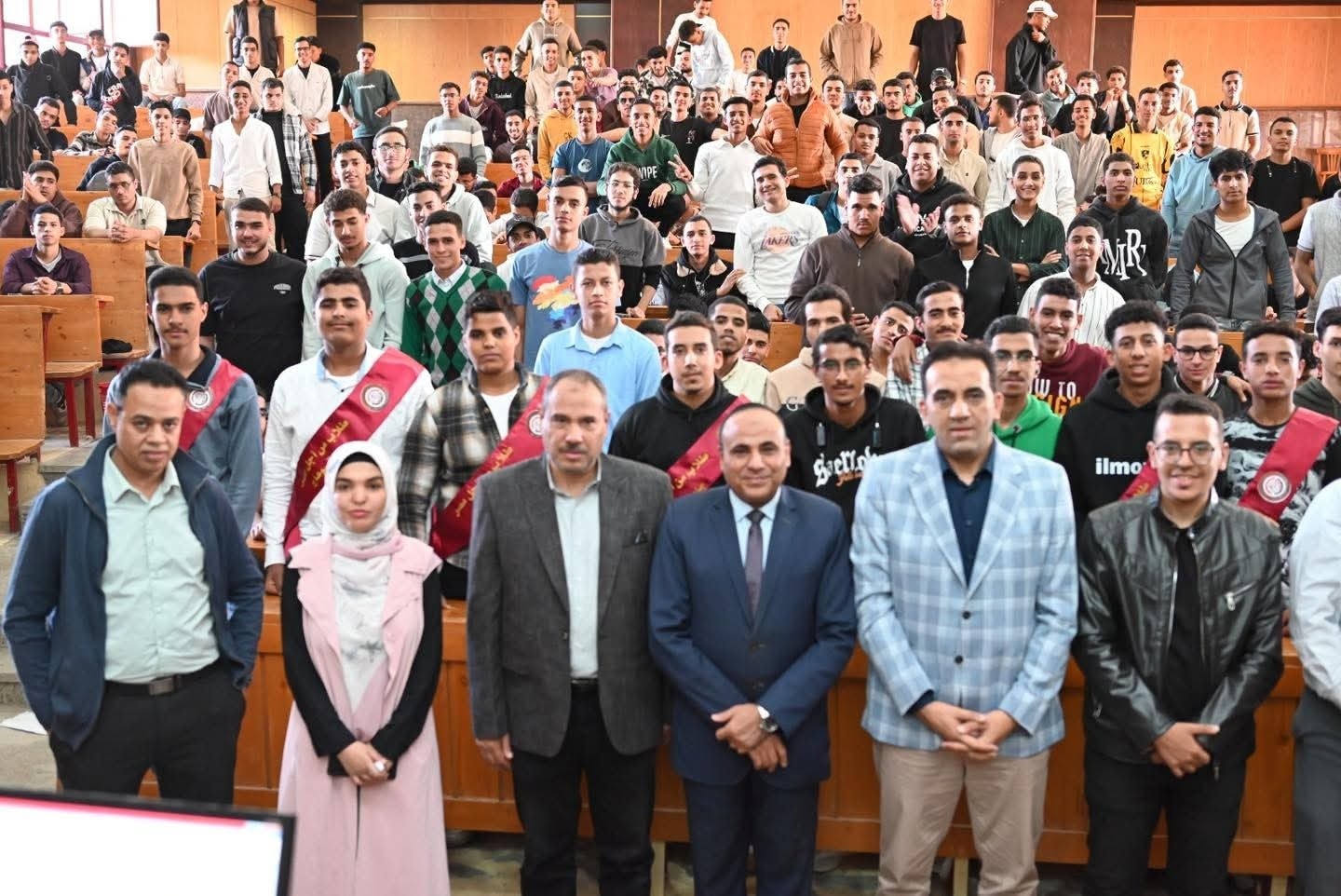 دورة اسعافات اولية بكلية الهندسة