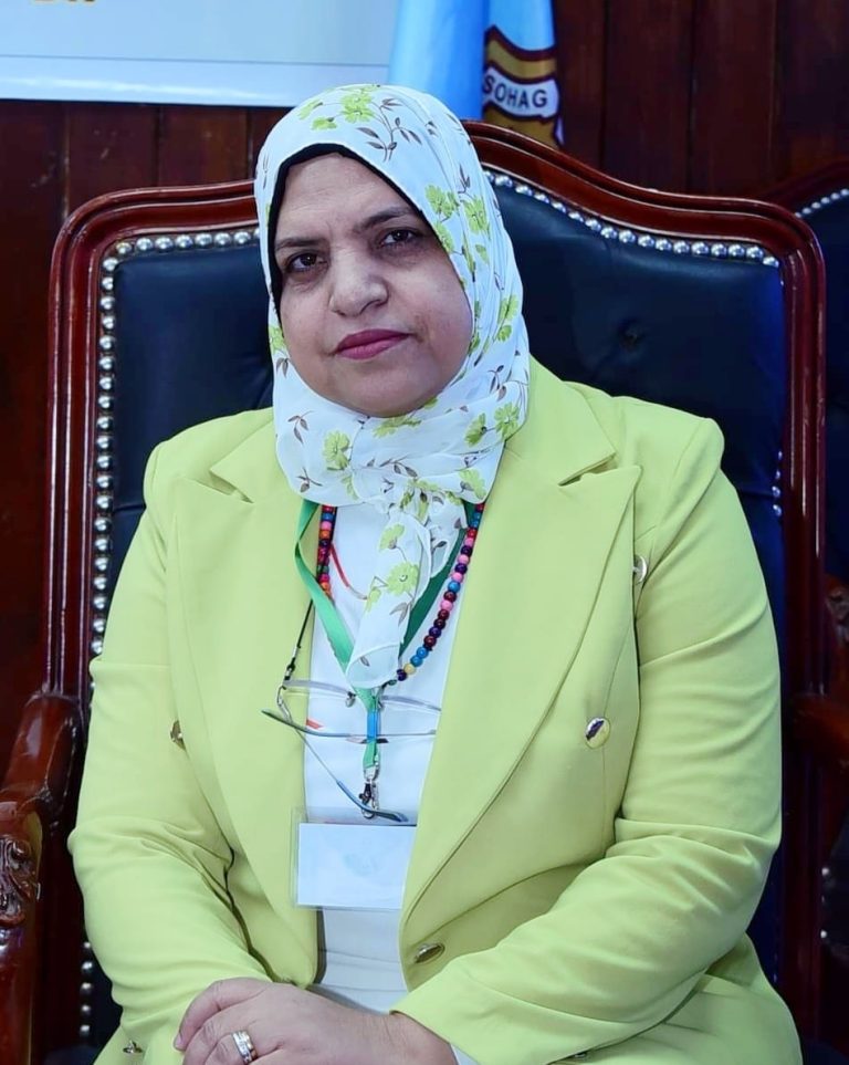 مناقشة رسالة ماجستير بقسم التمريض النفسى والصحة النفسية