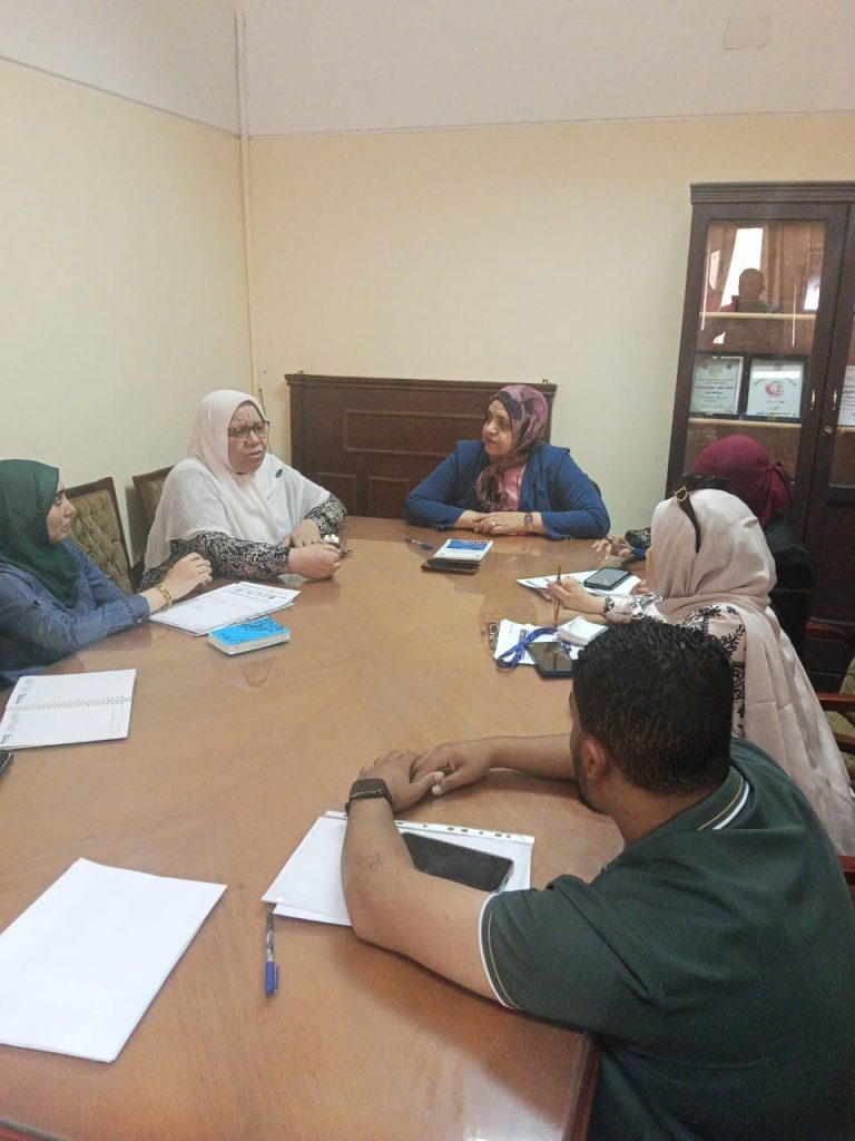 انعقاد اجتماع فريق جائزة التميز الحكومي بالكلية