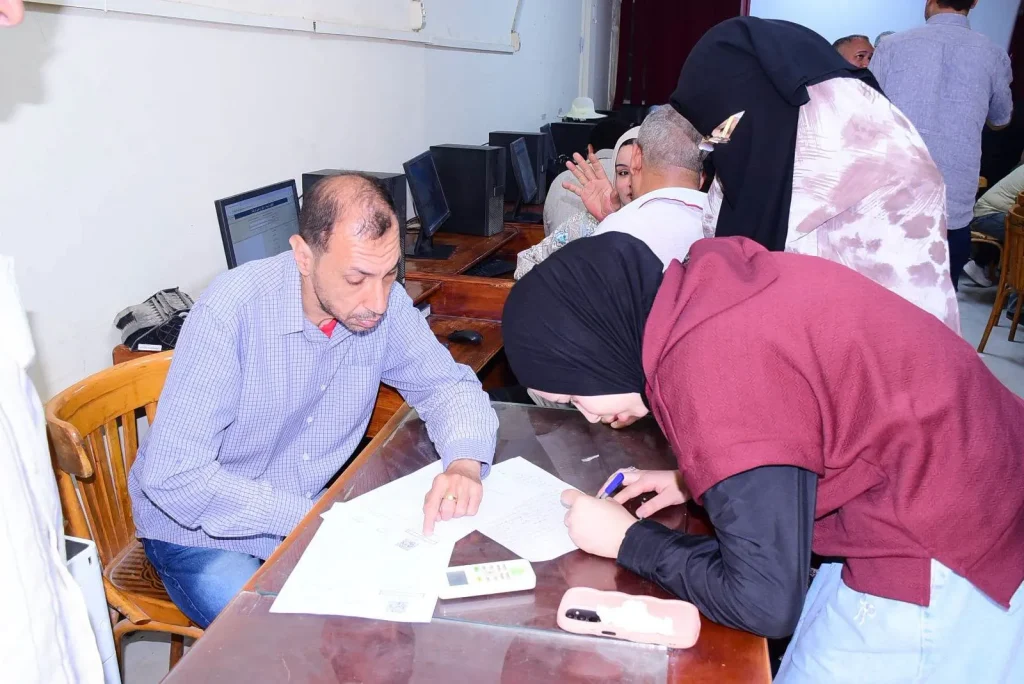 جامعة سوهاج تفتح أبوابها لطلاب الثانوية العامة فى أولى أيام المرحلة الأولى للتنسيق الإلكتروني للقبول بالجامعات 2026
