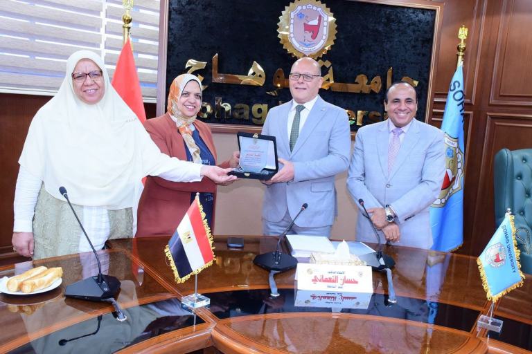 الطب البشري المركز الاول والعلوم الثاني.. جامعة سوهاج تعلن نتائج مسابقة أفضل كلية في خدمة المجتمع والنعماني يكرم الفائزين